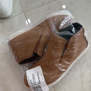 OluKai Women's Tan Slip-On Shoes